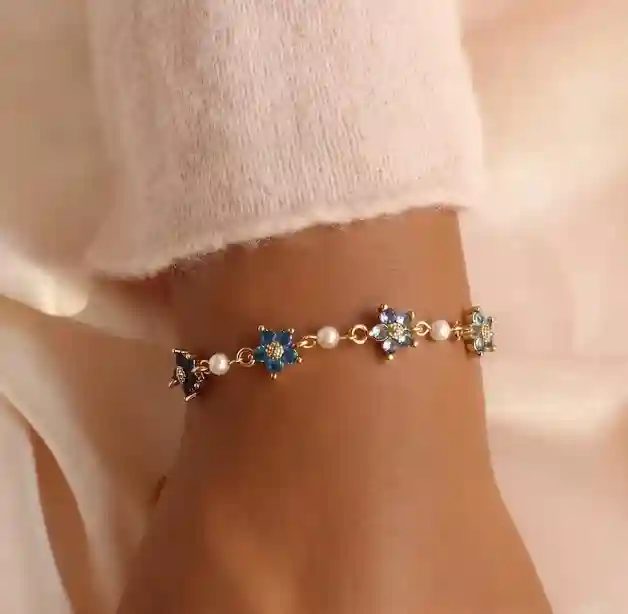 Gold-3 Flowers 3 Pearls
