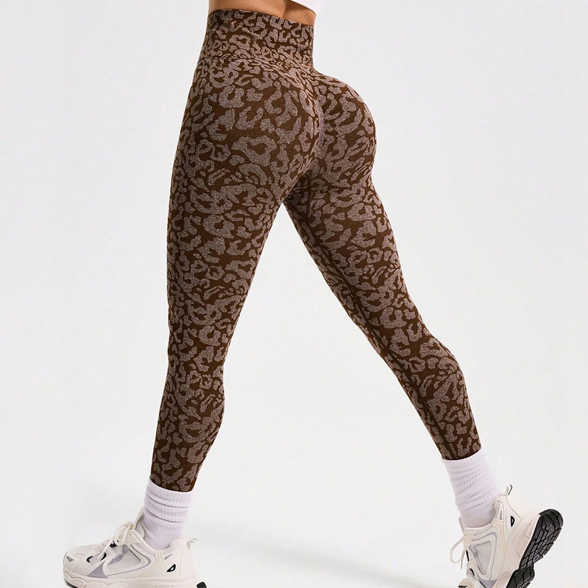 European And American Cross-border Yoga Pants Seamless Naked High Waist Abdominal Peach Hip Pilates Outer Running Sports Fitness Pants