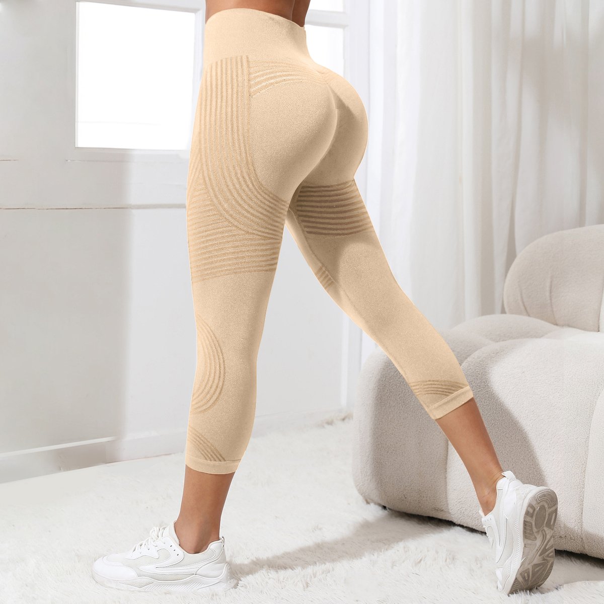 Seamless Butt-lifting Tummy-control High-waisted Yoga Pants For A Peach-shaped Butt