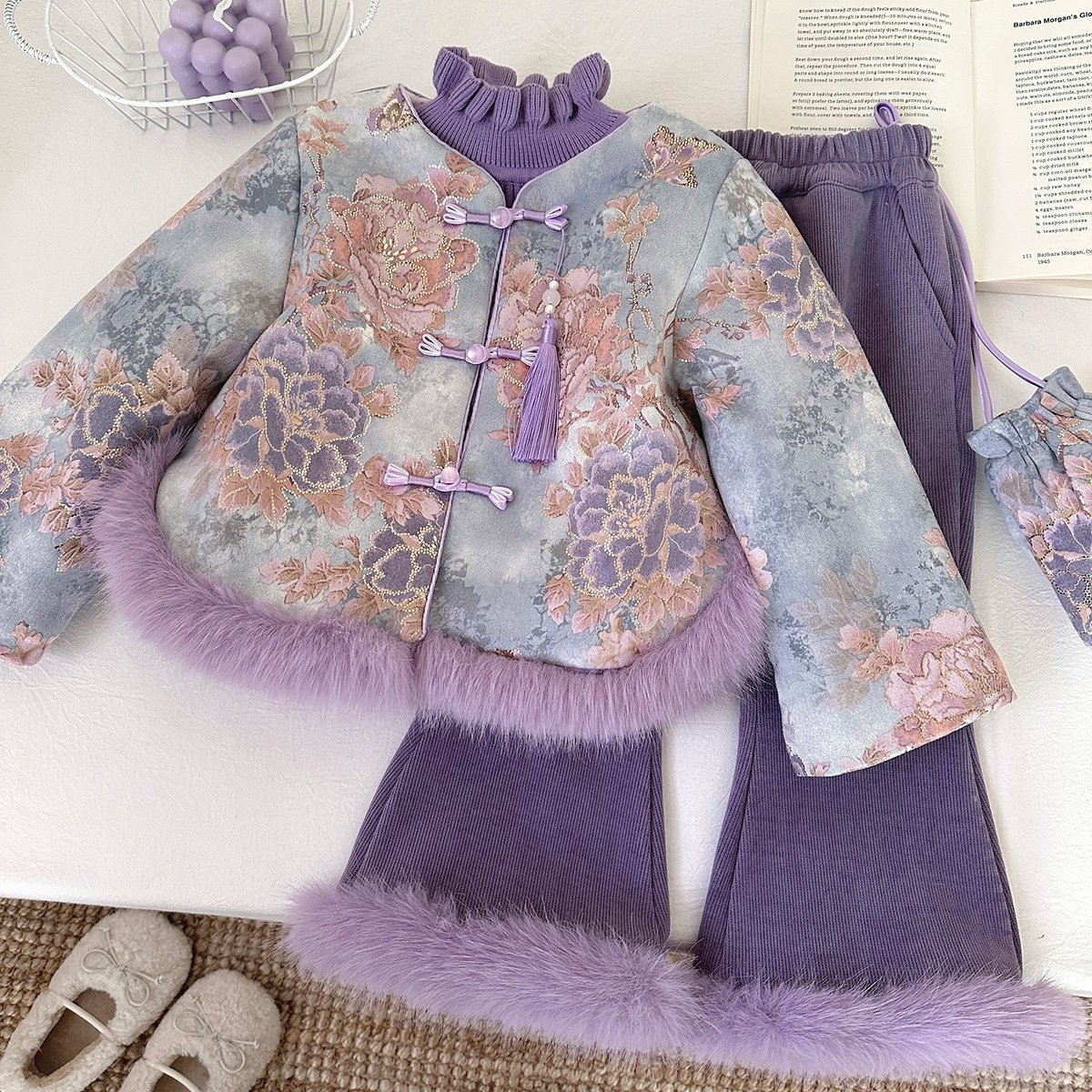 Girls Chinese Style Embroidered Frog Button Winter Thickened Warm Fuzzy New Year Outfit Two Piece Suit