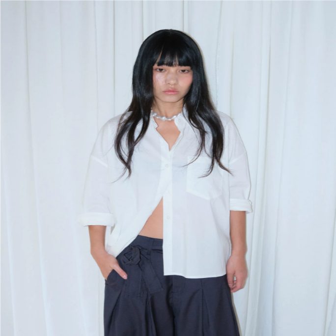 Loose Eight Quarter Sleeved Shirt