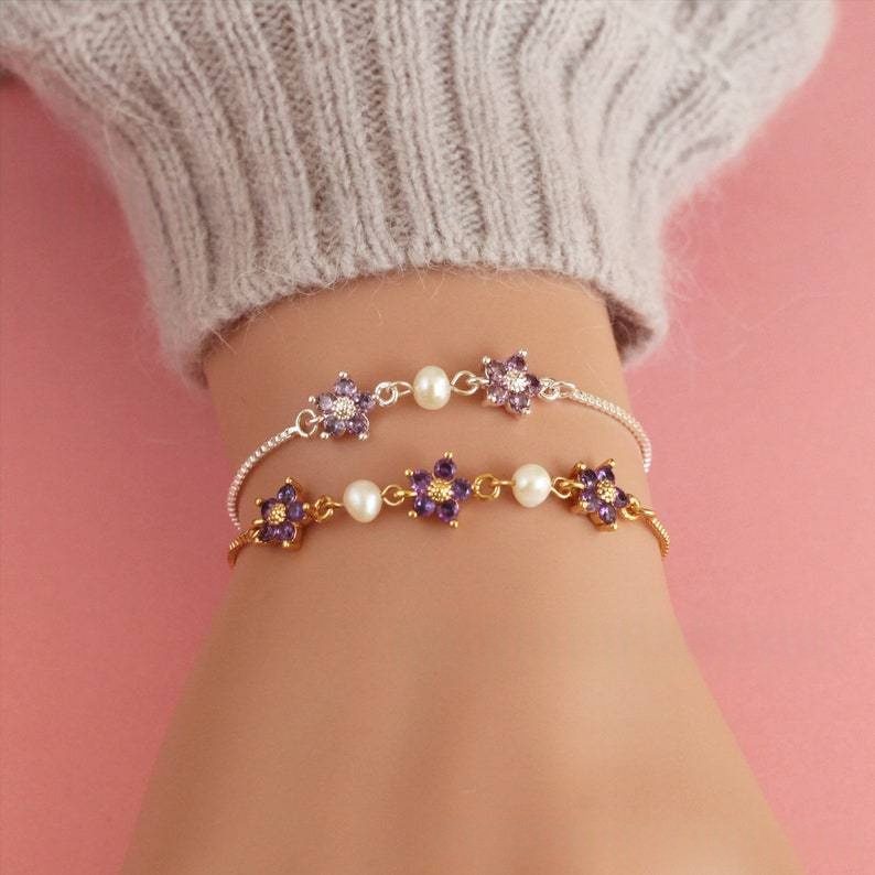 Customized Birthday Stone Flower Pearl Bracelet For Women