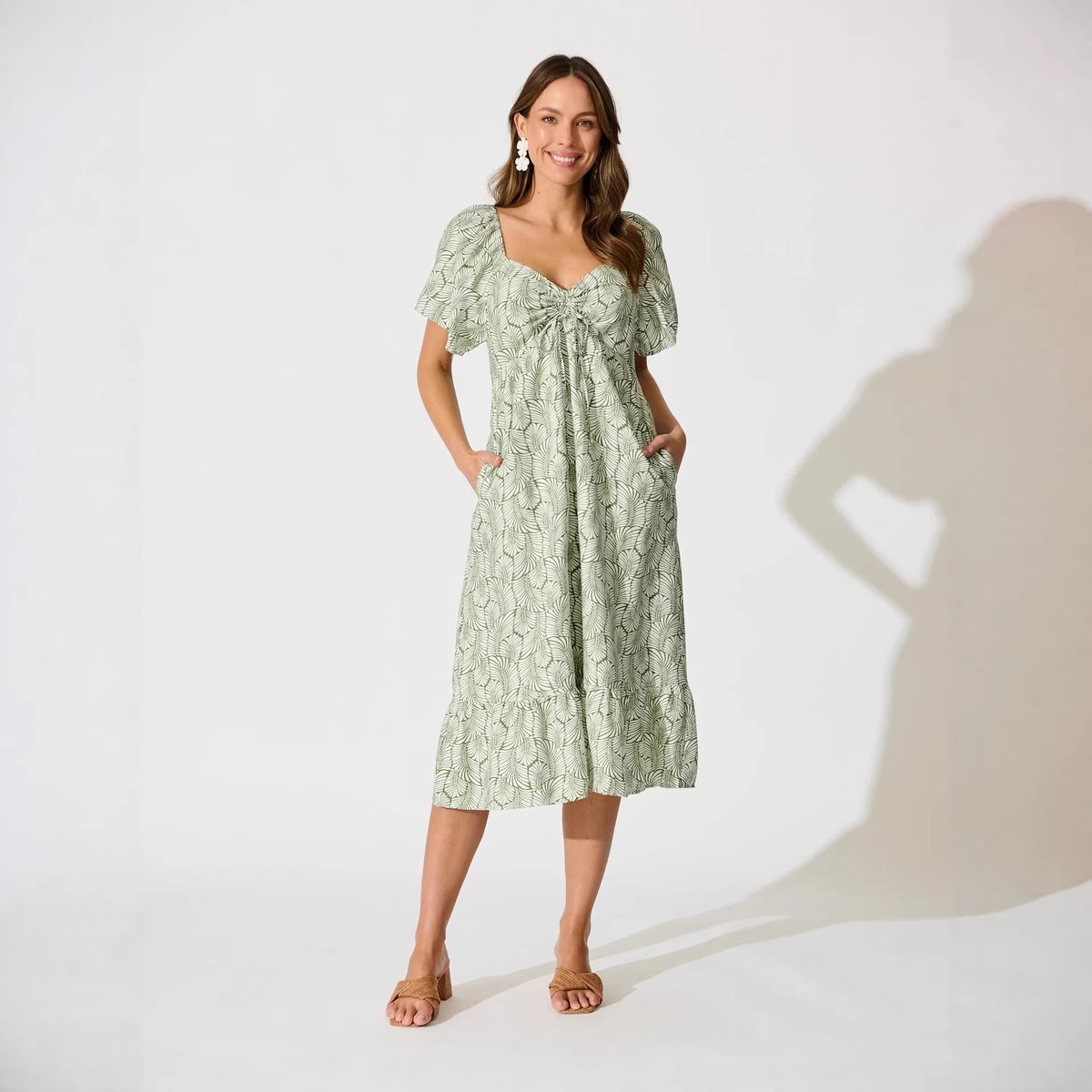 Womens Fashionable SexyBackless Figure-hugging Printed Dress