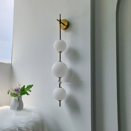 French Bedside Wall Lamp - Pearl Lamp