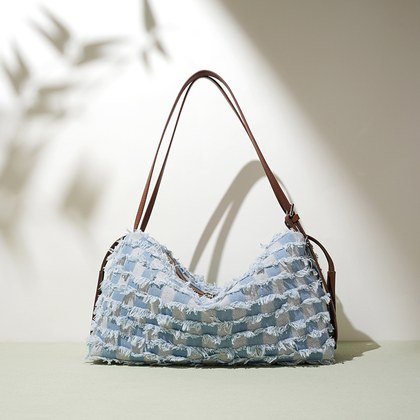 New Denim Shoulder Bag With Niche Design, Artistic And Retro Style