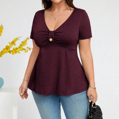 New Stylish And Elegant Solid-color V-neck Short-sleeve Top With A Buckle Detail