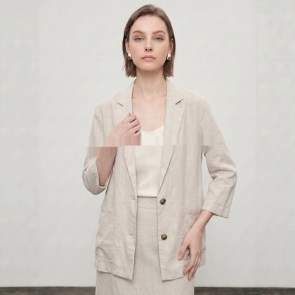 Womens Loose-fit Linen Blazer With Two Pockets