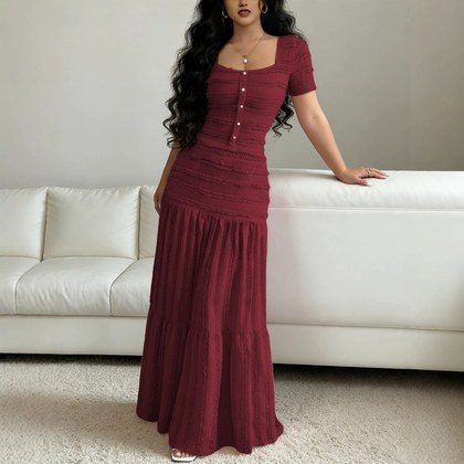 Sweet And Cute Short-sleeved Square-neck T-shirt And Skirt Set For The Evening Gala